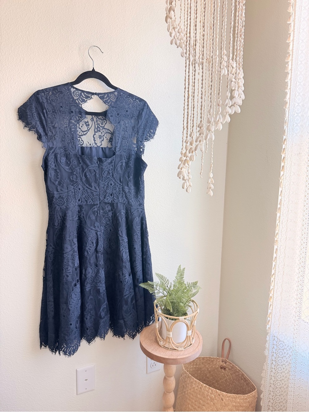 BB Dakota Eyelash lace trim dress